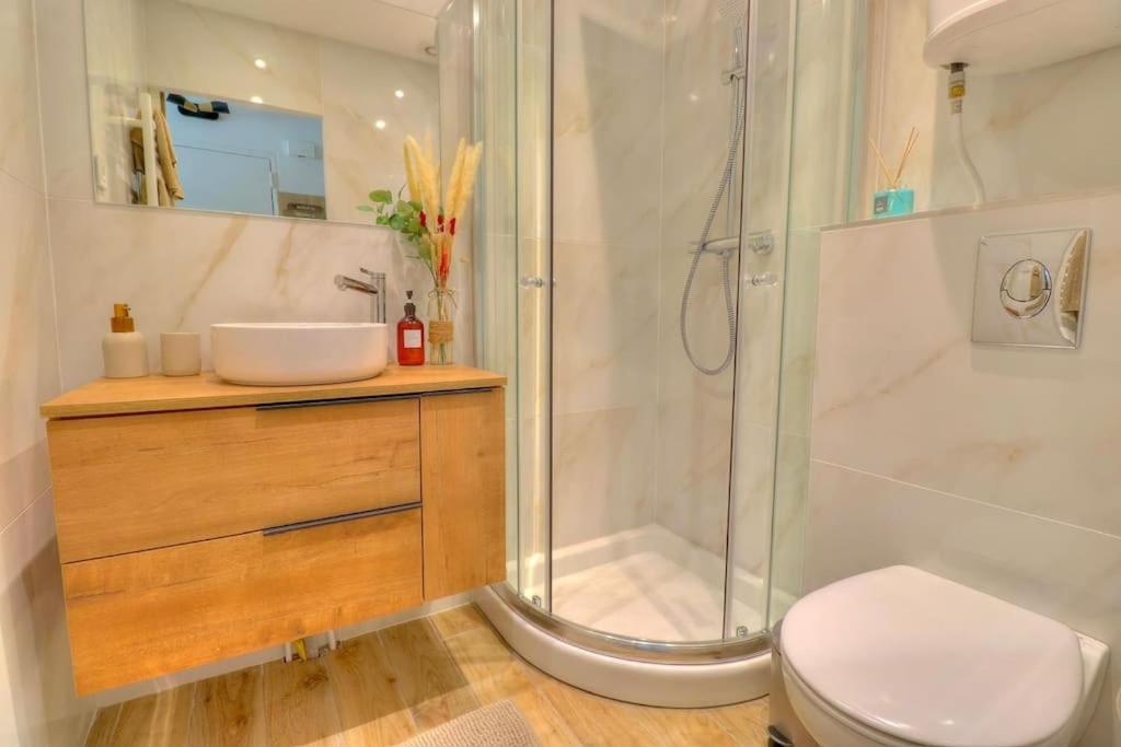 Charmant Studio Renove A Antibes, Plage A 10 Min A Pied Zewnętrze zdjęcie